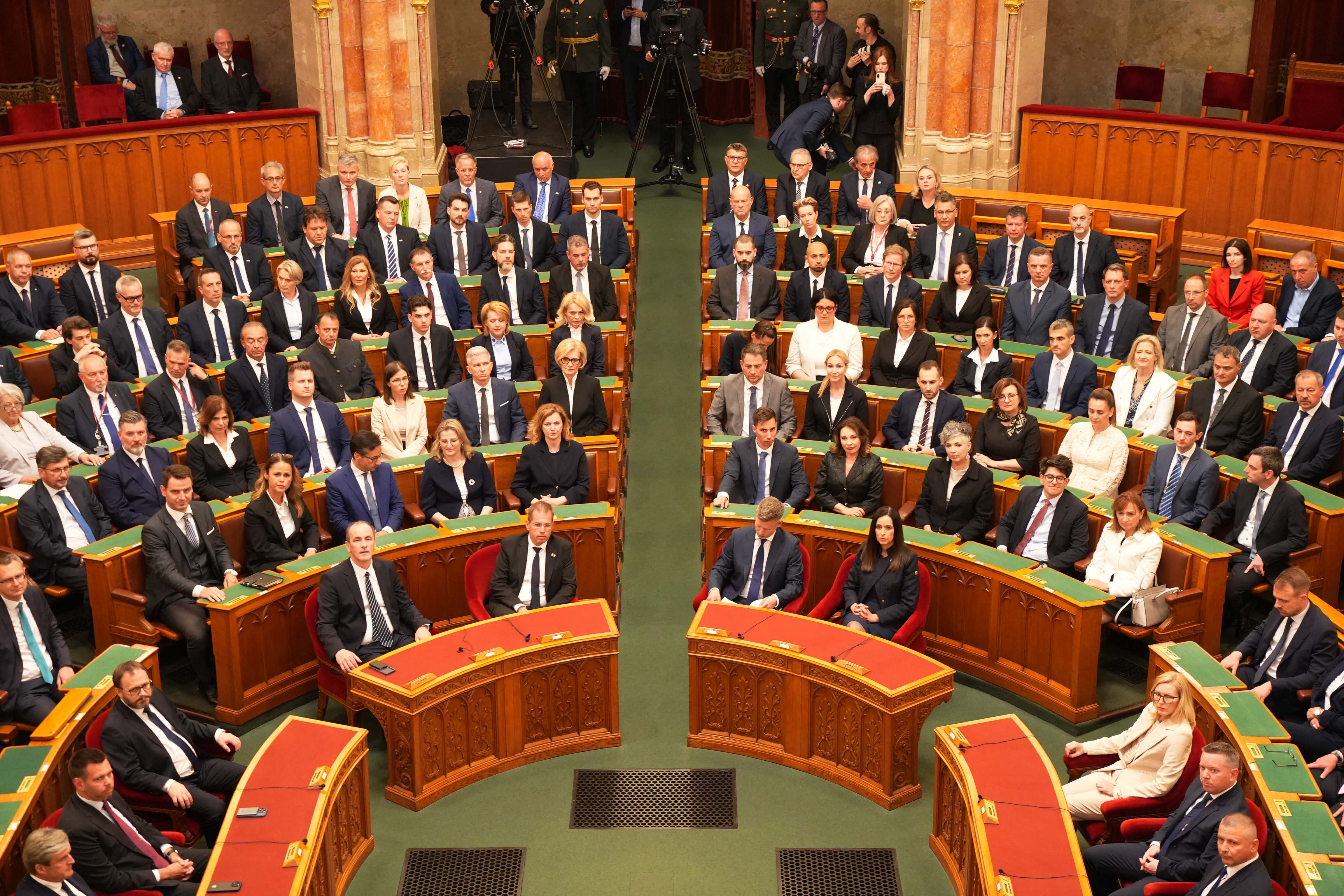 Hivatalos az államtitkárok listája