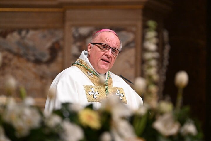 Fotó: AFP/Attila Kisbenedek Távozik Magyarország apostoli nunciusa