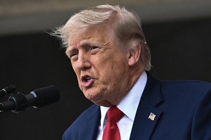 Trump támadja a képviselőházi szavazást