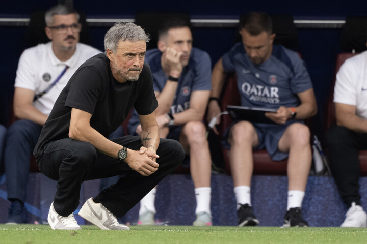 Fotó: AFP/Antonin Thuillier Luis Enrique az ellenfelet dicsérte, Mikel Arteta fájdalomról beszélt