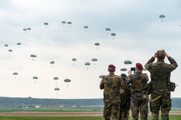 Fotó: dpa Picture-Alliance via AFP/Armin Weigel Amerika ötezer katonáját vonja ki Németországból, vajon magára hagyja Európát?