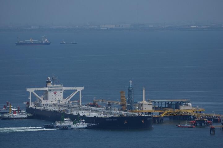 Fotó: The Yomiuri Shimbun via AFP/Tadashi Okubo „Történelmi jelentőségű” a Hormuz tranzitdíj-terv