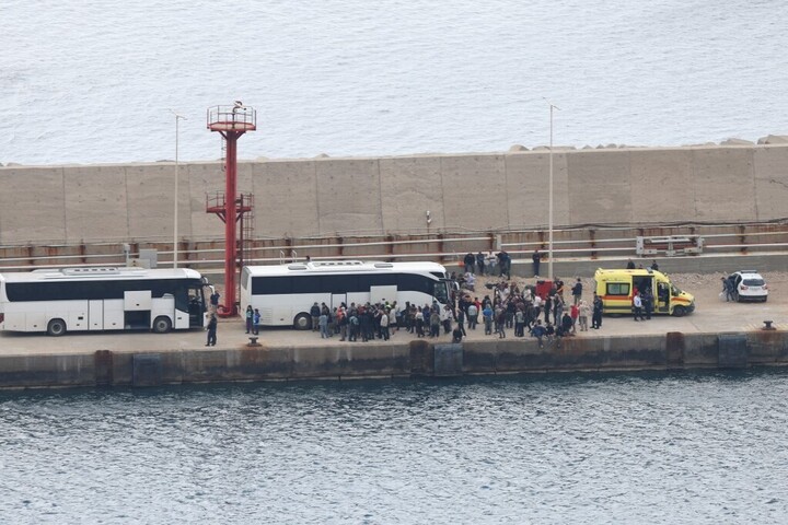 Kréta szigetén tették partra a gázai flotilla aktivistáit