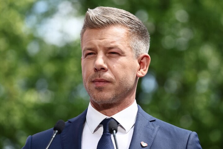 Fotó: AFP/NurPhoto/Jakub Porzycki Magyar Péter: A közmédia vezérigazgatóinak azonnal távozniuk kell