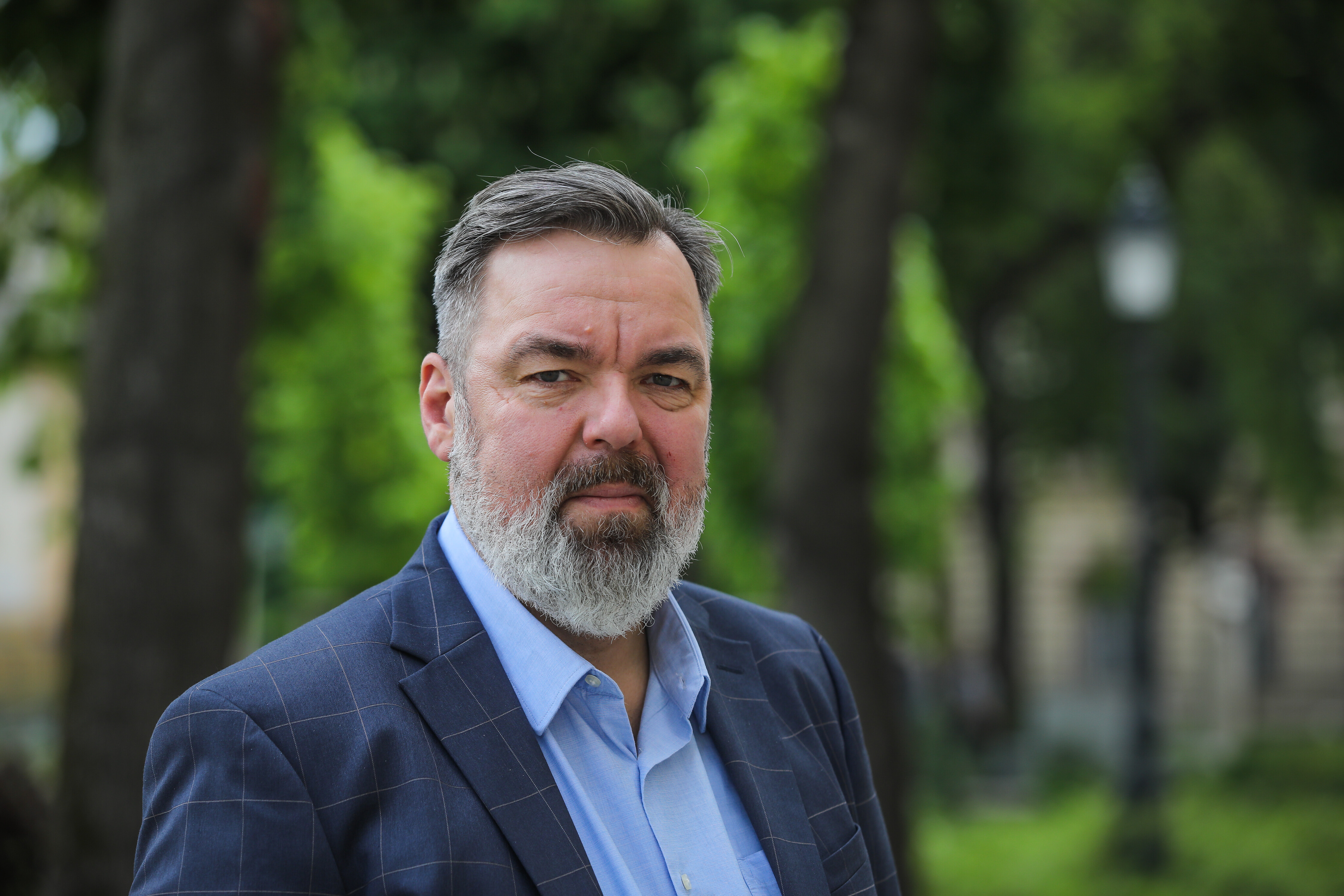 Irodalmi viták és szecessziós kerámiák