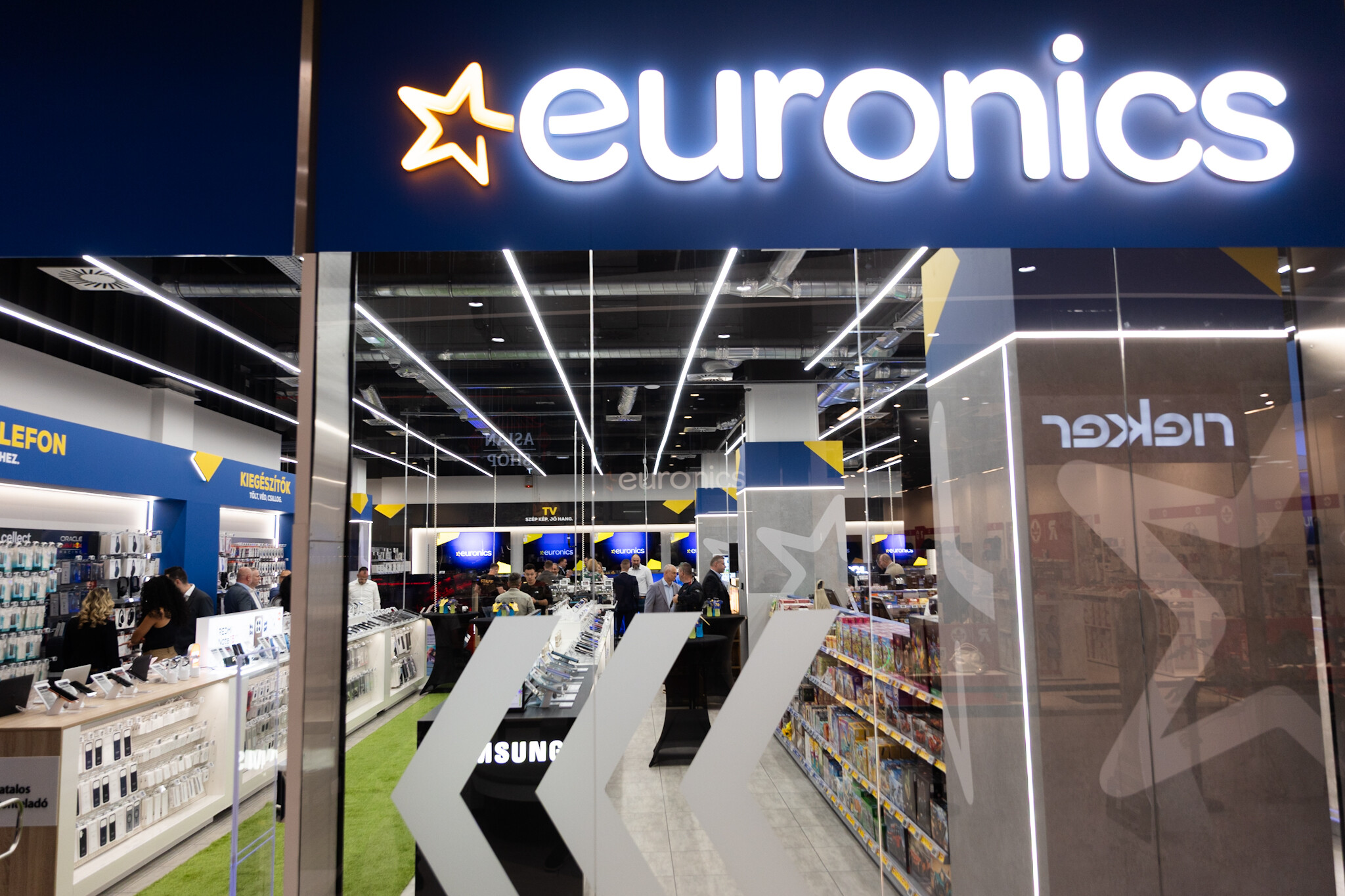 Megnyitotta hetvenedik üzletét az Euronics