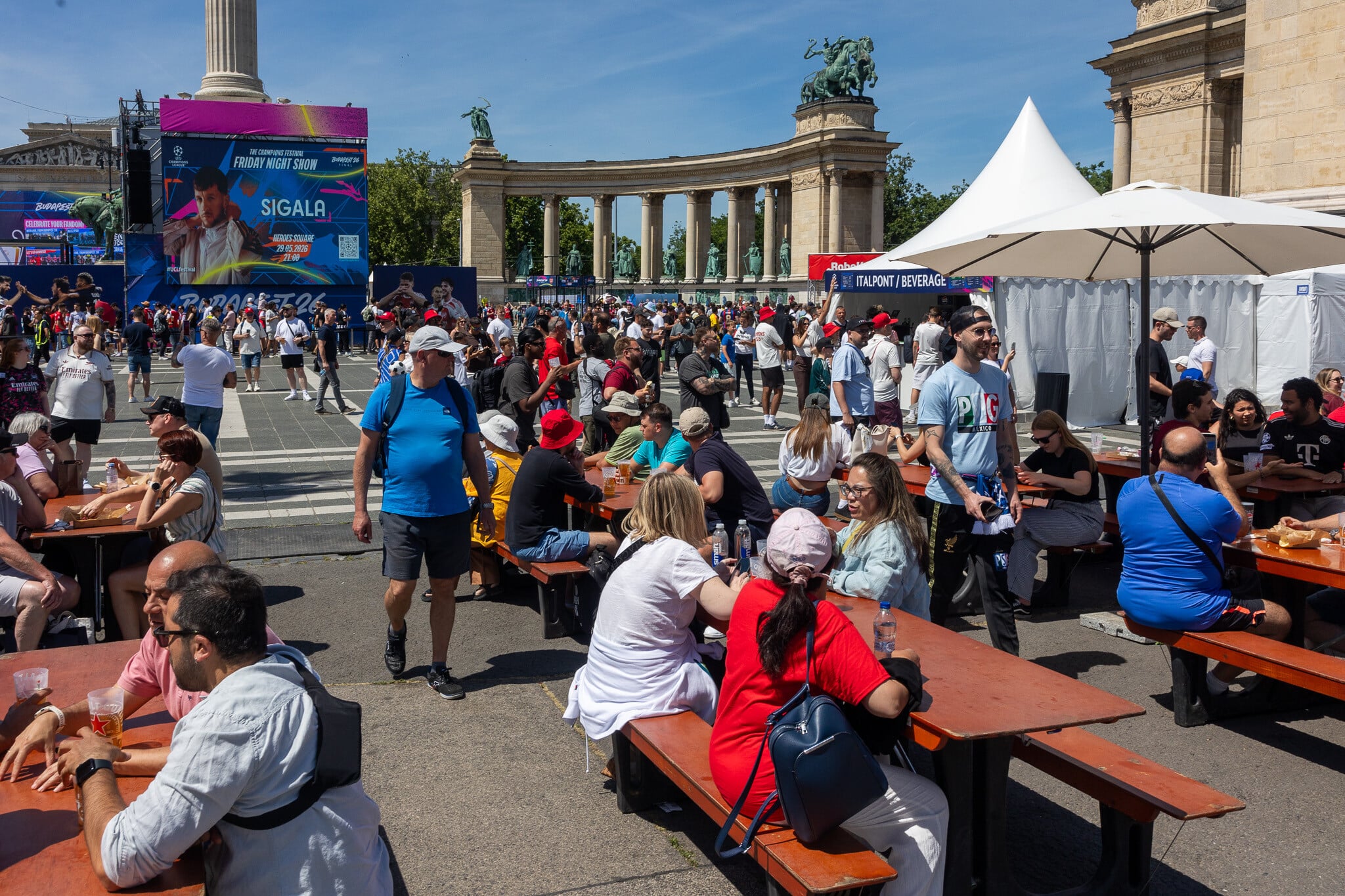 BL-döntő szurkolói zóna – 2026. május 29. Budapest, Hősök tere