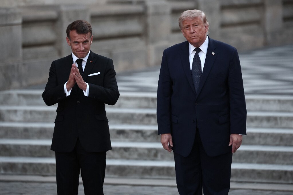 Hogyan nyerte meg Macron Trumpot a G7-csúcson?