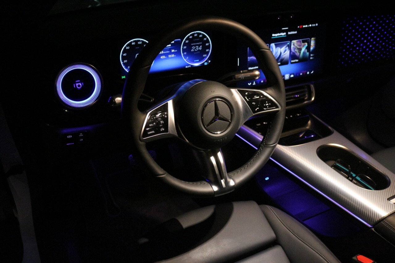 Mercedes-Benz CLA 250+ EQ belső