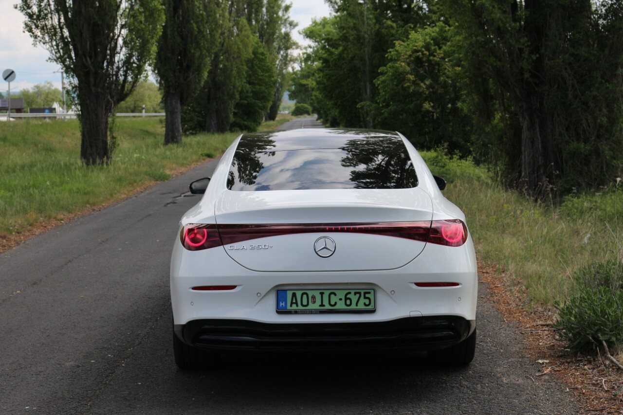 Így néz ki a jövő Mercedese