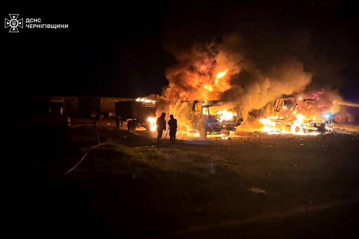 Fotó: AFP/Ukrainian Emergency Service/Handout Ukrajnában többen megsebesültek az éjszakai orosz légicsapásokban