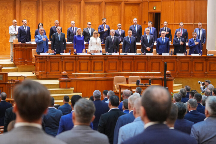 Fotó: AFP/Mihai Barbu Újabb kormányalakítási egyeztetéseket kezdett a román államfő