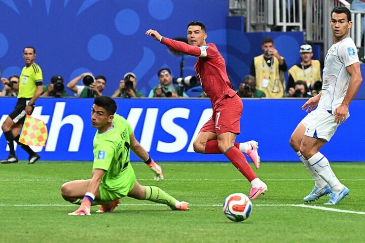 Fotó: RONALDO SCHEMIDT / AFP Cristiano Ronaldo történelmet írt