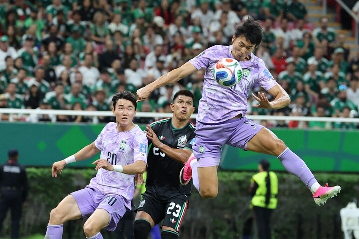 Fotó: Takuya Yoshino / Yomiuri / The Yomiuri Shimbun via AFP Mexikó az első továbbjutó