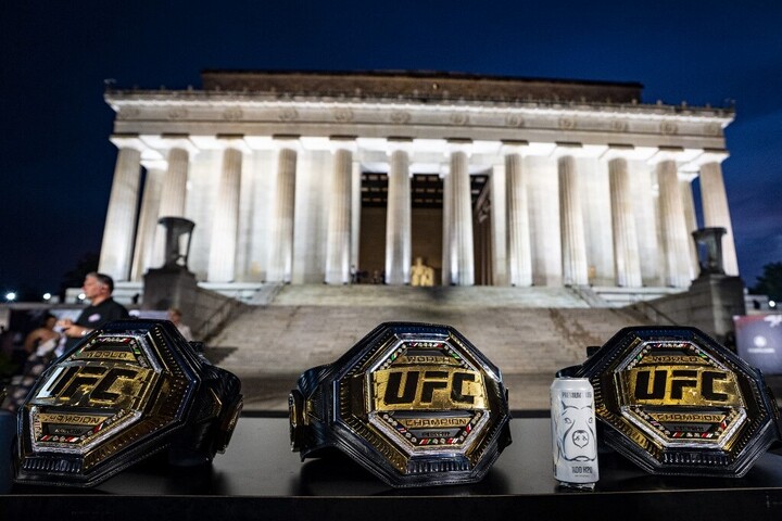Fotó: Getty Images via AFP/Al Drago Küzdősportgálát a Fehér Ház területén