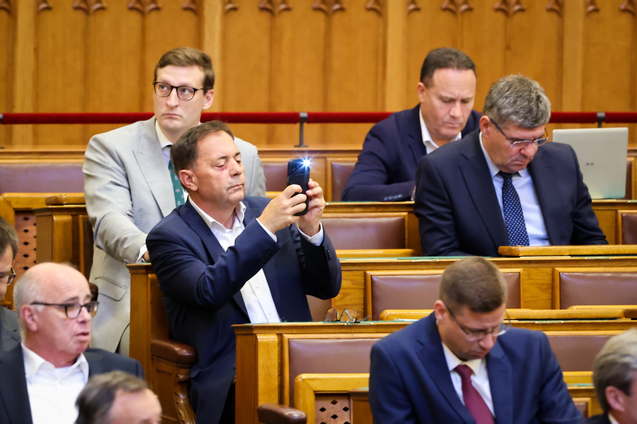 Cikk borítókép