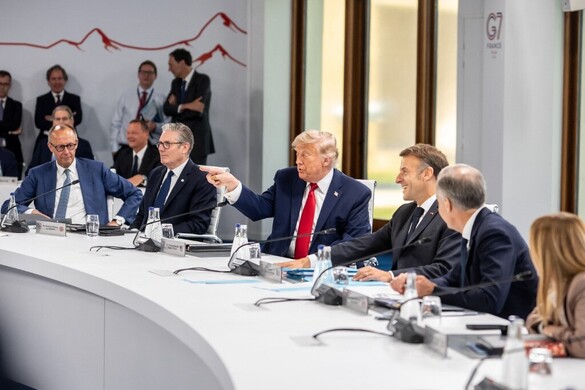 A G7 Ukrajna mellett áll