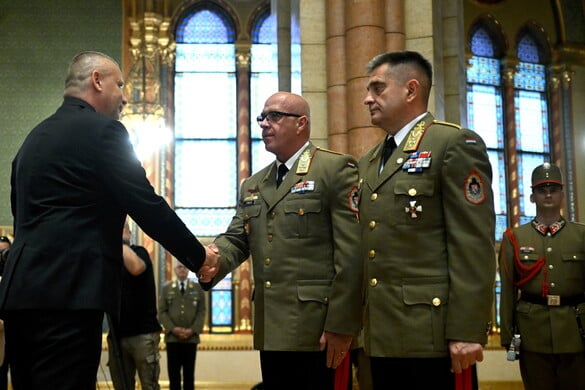 Új főnöke van a honvéd vezérkarnak