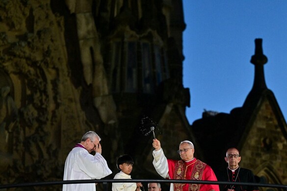 XIV. Leó pápa felavatta a Sagrada Familia-bazilika Jézus Kri