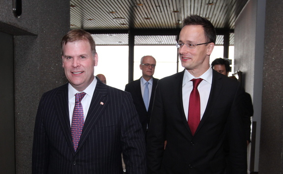 Forrás: mh Szijjártó Péter Kanadában 2