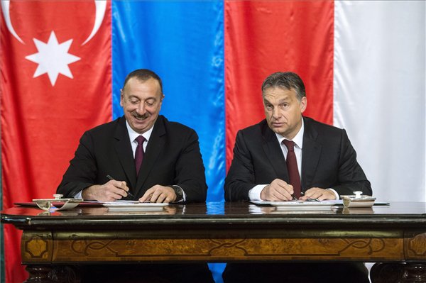 azeri elnök