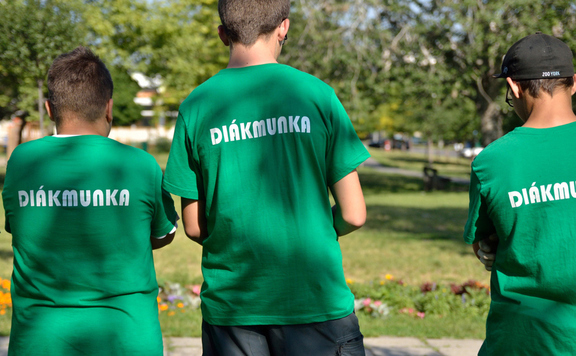 Diákmunka