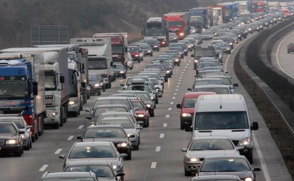 Közúti közlekedés