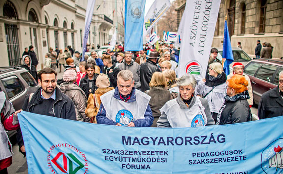 Forrás: mh Pedagógusok Szakszervezete 20141124