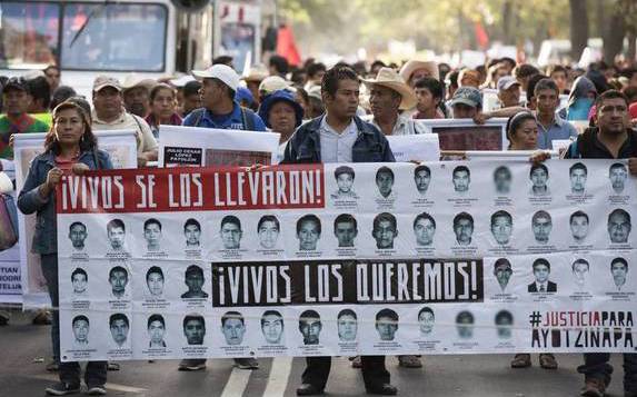 MEXIKÓ DIÁKOK LEAD