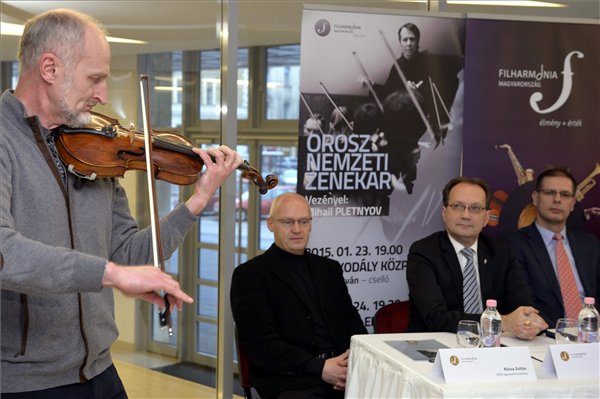 Forrás: mh orosz nemzeti zenekar