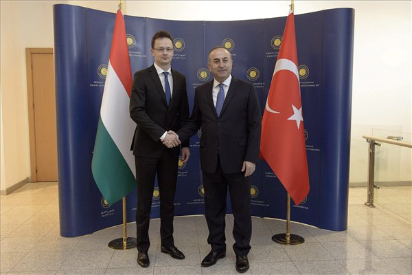 Szijjártó Törökországban 2015.01.26.