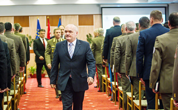 Hende Csaba 20150128