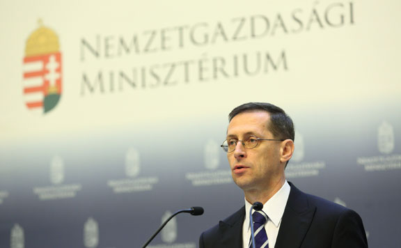 Varga Mihály 20150202