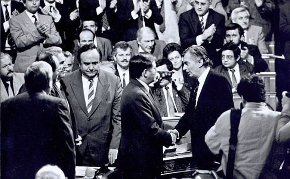 Forrás: mh Parlament-anno