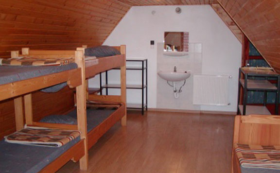 Ifjúsági-Szállás