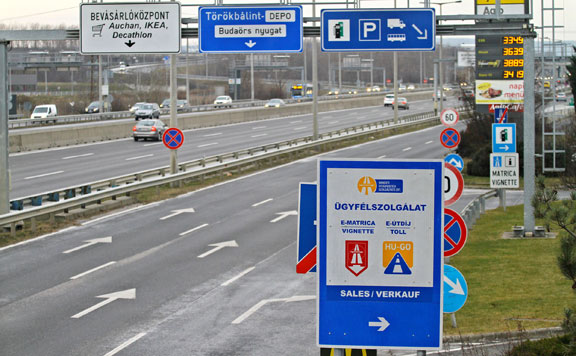 Ezekkel a sofőrökkel baj van