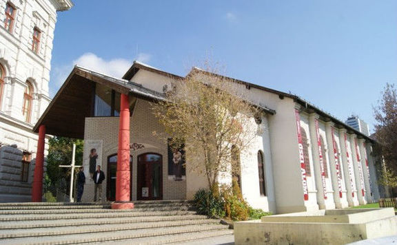 Bárka Színház 576