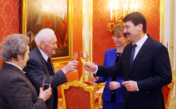 Áder 20150225