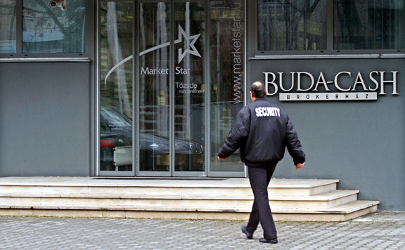 Buda-Cash 20150225