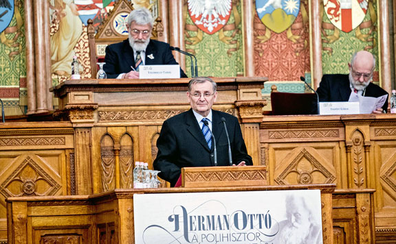 Forrás: mh Lezsák 20150227