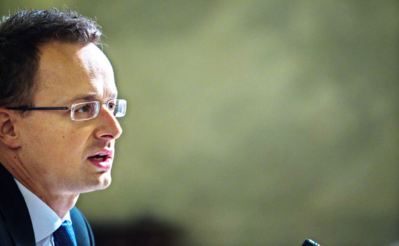 Szijjártó 20150304