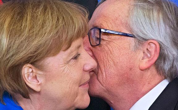 Forrás: mh merkel-juncker