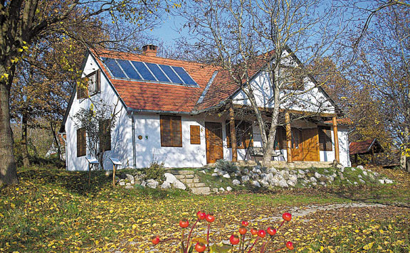 Forrás: mh Lovastanya 20150310