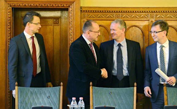 Forrás: mh Szijjártó 20150318