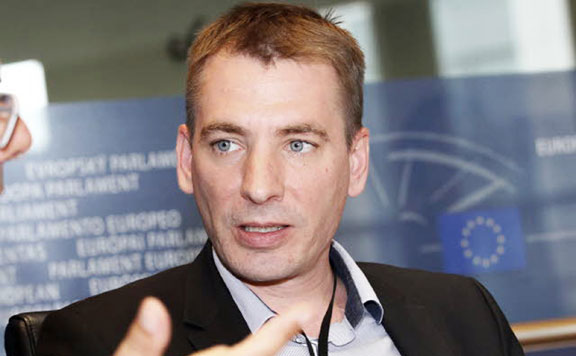 Fotó: MH Fidesz: A bevándorláspártiak a nyugdíjasok megélhetését is veszélyeztetik