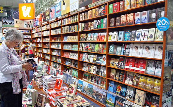 Forrás: mh könyvkultúra 20150327