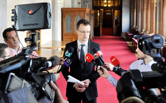 Forrás: mh Szijjártó 20150409