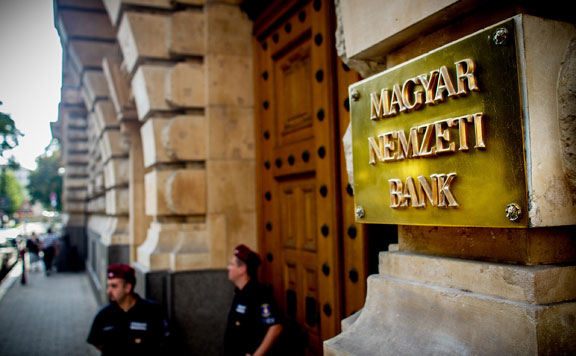 Januártól újra fizethetnek osztalékot a bankok