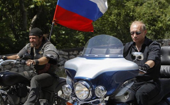 Putin-Farkasok576x356