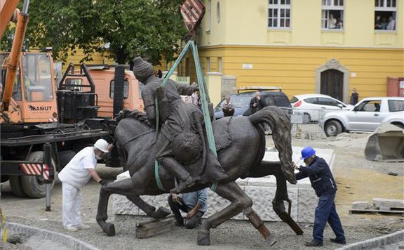 végvári vitézek lead